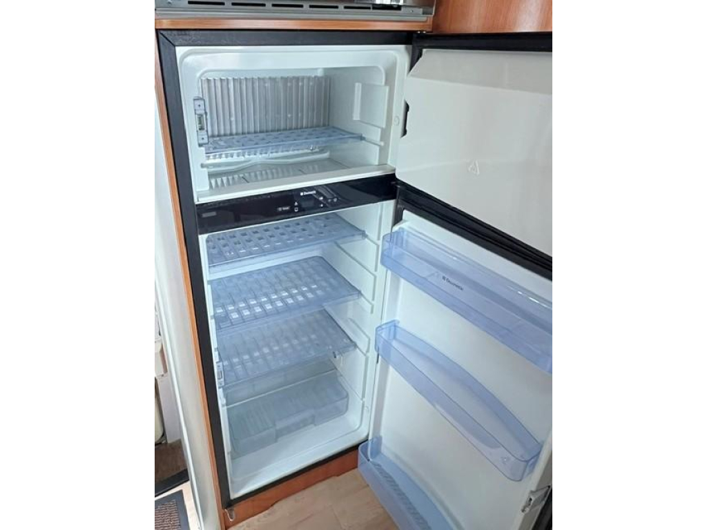 54659948-11.jpg