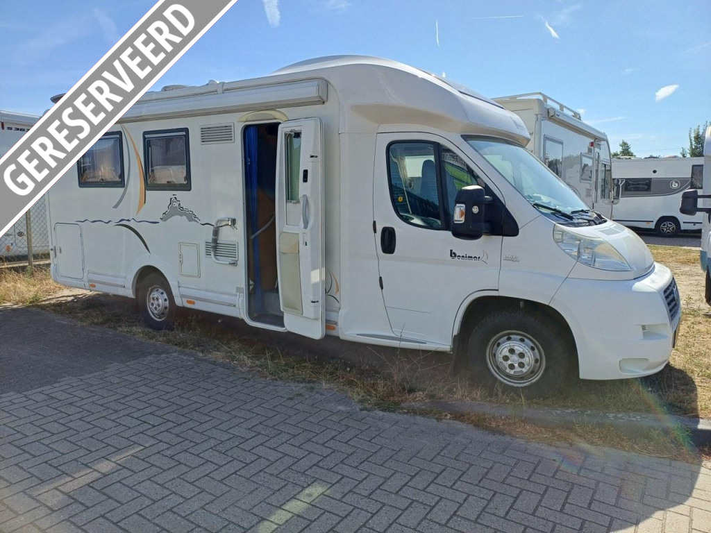 55527278