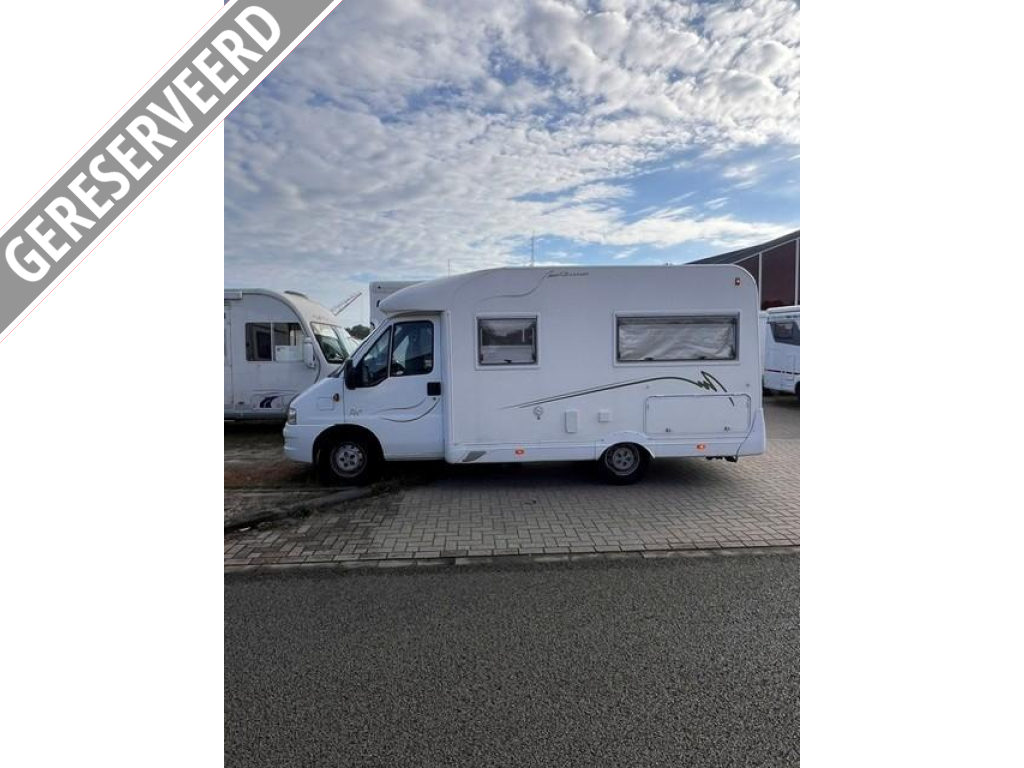 56913698